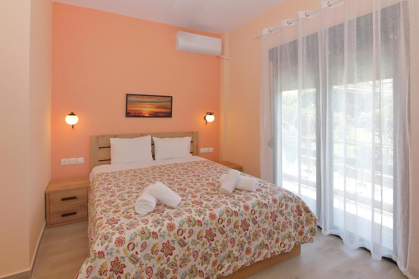 Agapitos Apartments Nikiti  Dış mekan fotoğraf