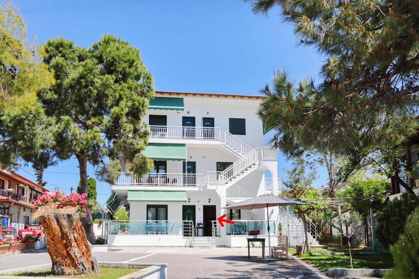 Agapitos Apartments Nikiti  Dış mekan fotoğraf