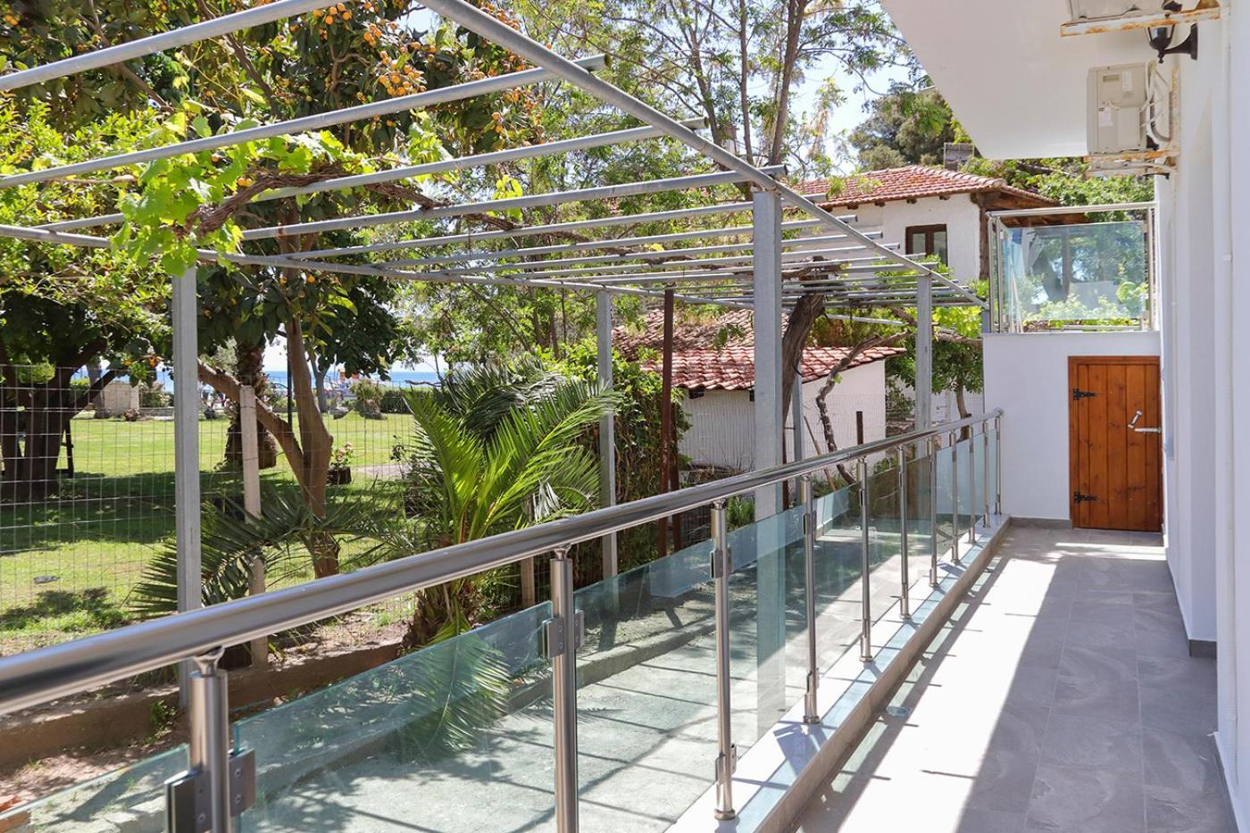 Agapitos Apartments Nikiti  Dış mekan fotoğraf